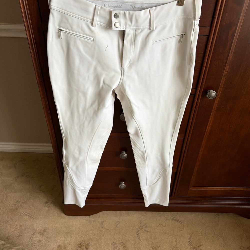 White show breech